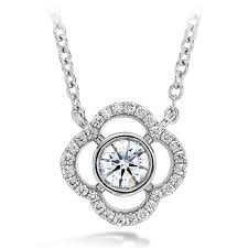 18K White Gold Signature Petal Bezel Diamond Necklace - 0.26 Carats
