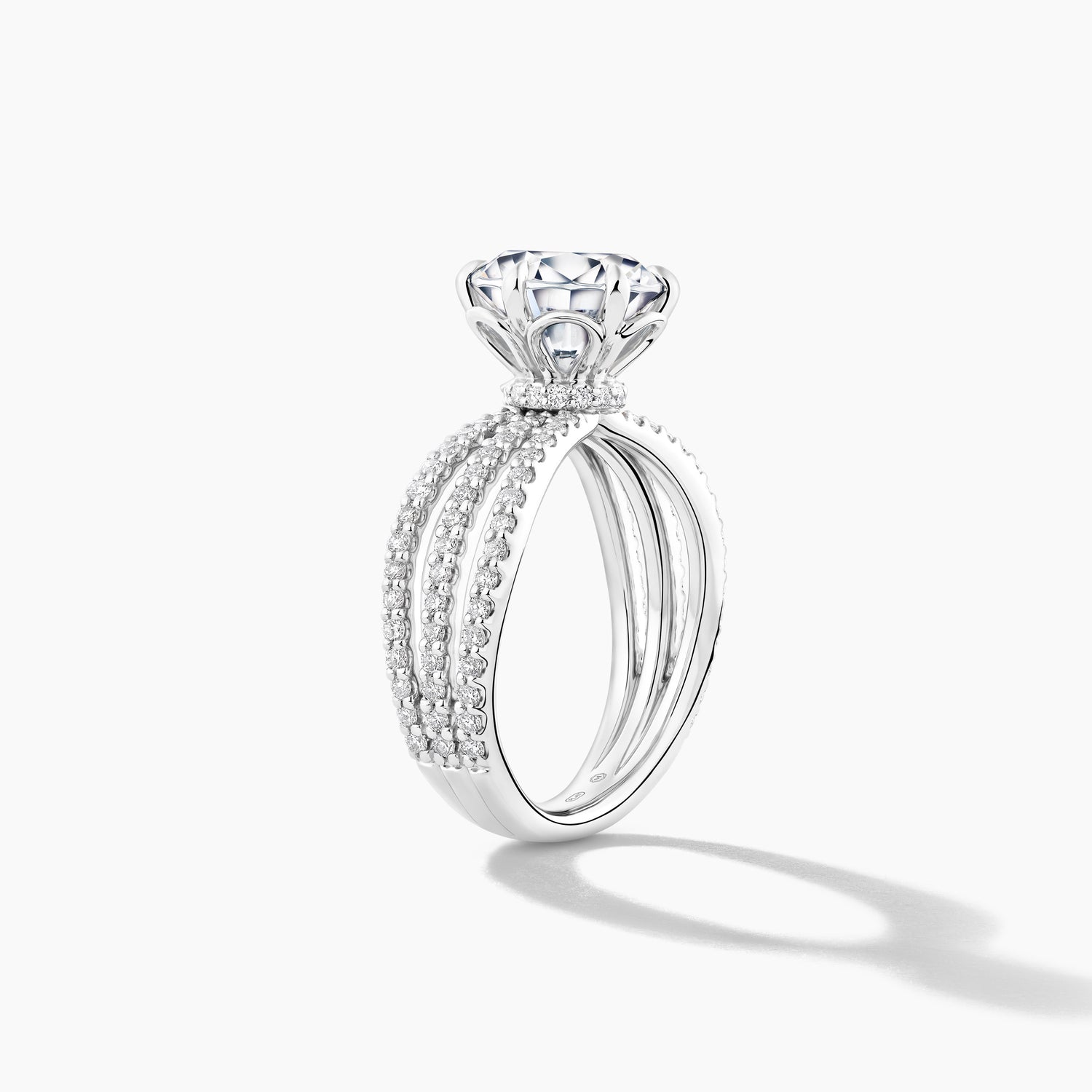 Platinum Split Shank Engagement Mounting with SMP 3-Row Diamond Bands