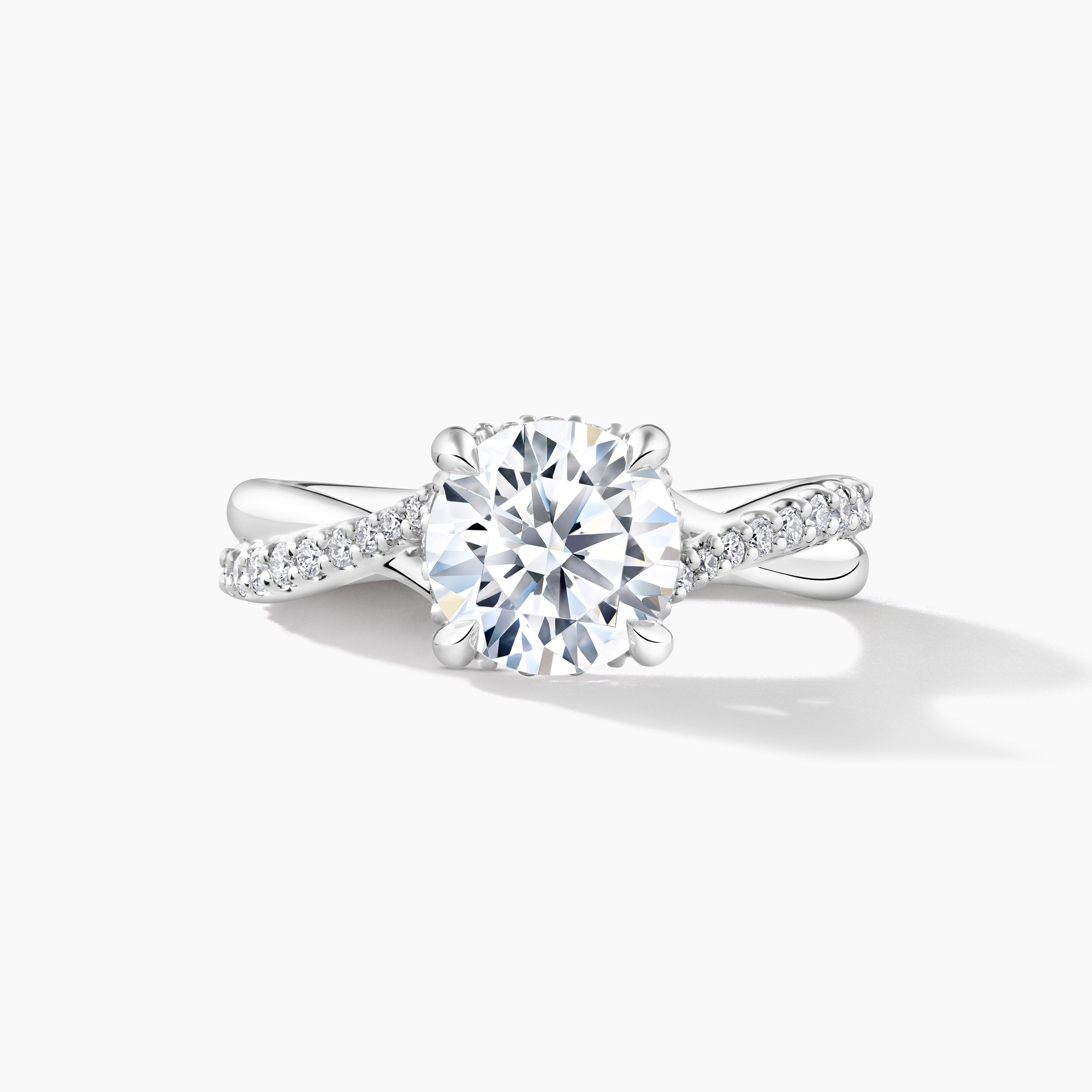 Platinum Dia + Hp Twist Shank Engagement Mounting with Hidden Halo Design