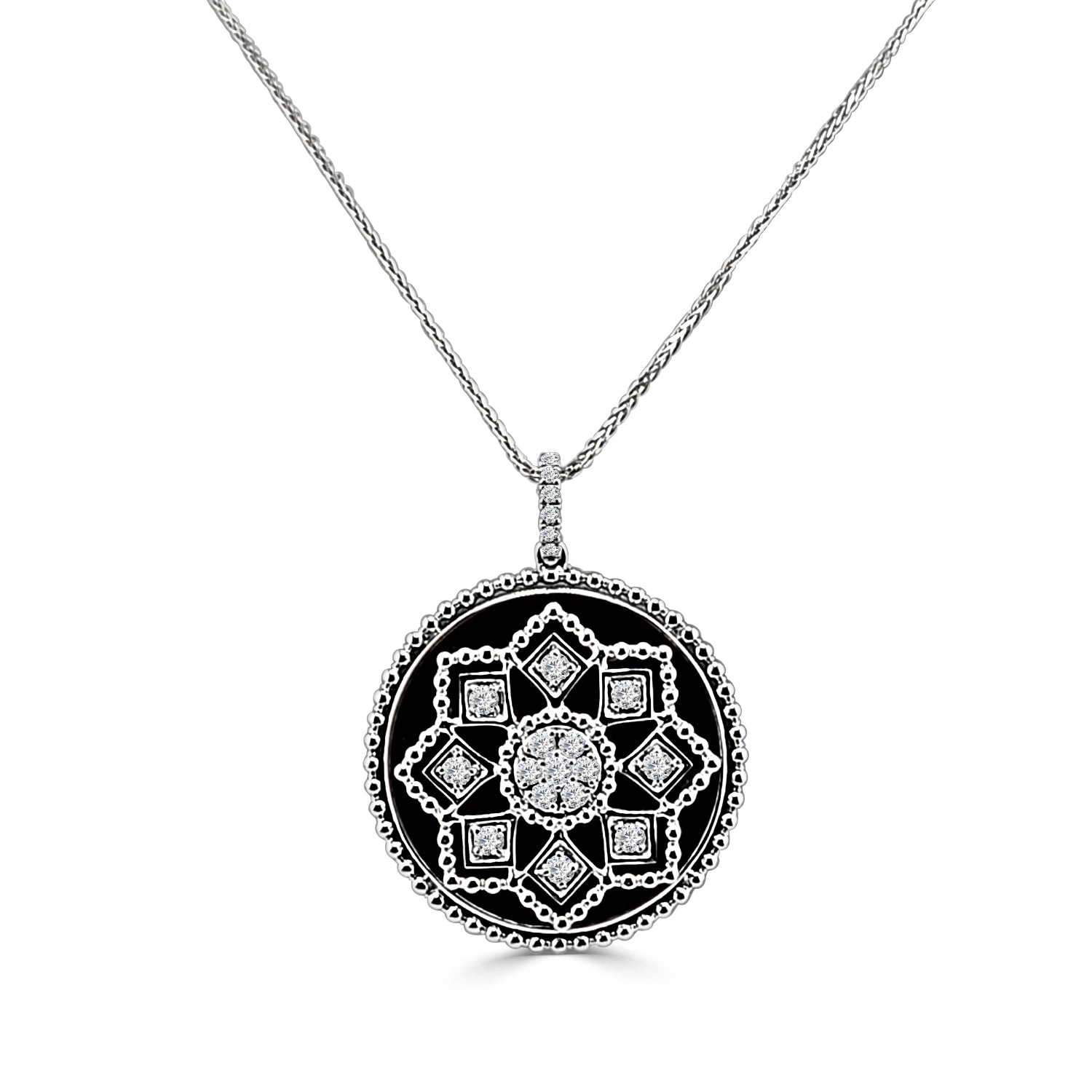 Stunning Onyx Pendant Necklace in 14 Karat Yellow Gold