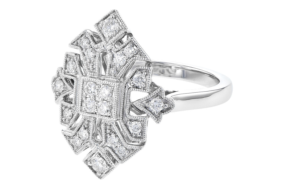 Vintage 14 Karat White Gold Ring with Natural Diamond - Round Shape, 0.40 Carat