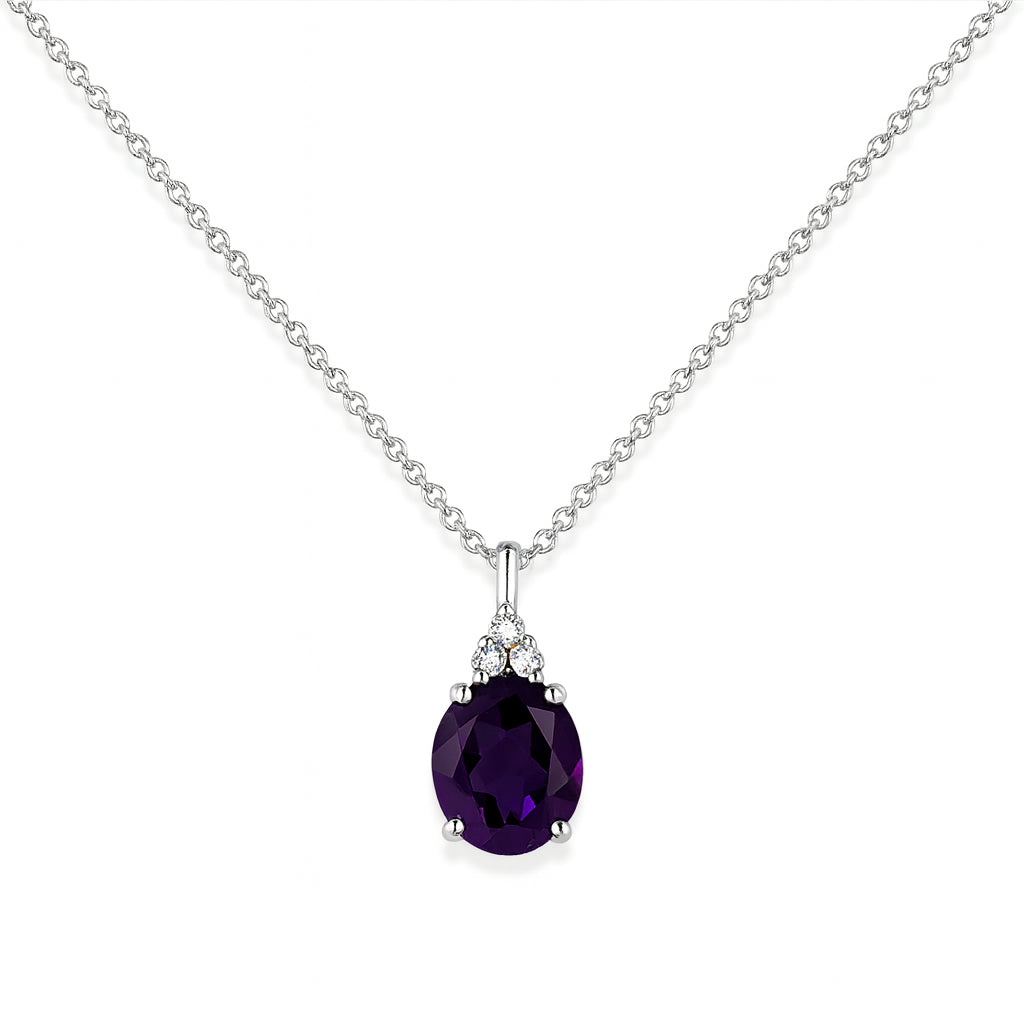 14 Karat White Gold Amethyst Oval Necklace - 4.50 Carats
