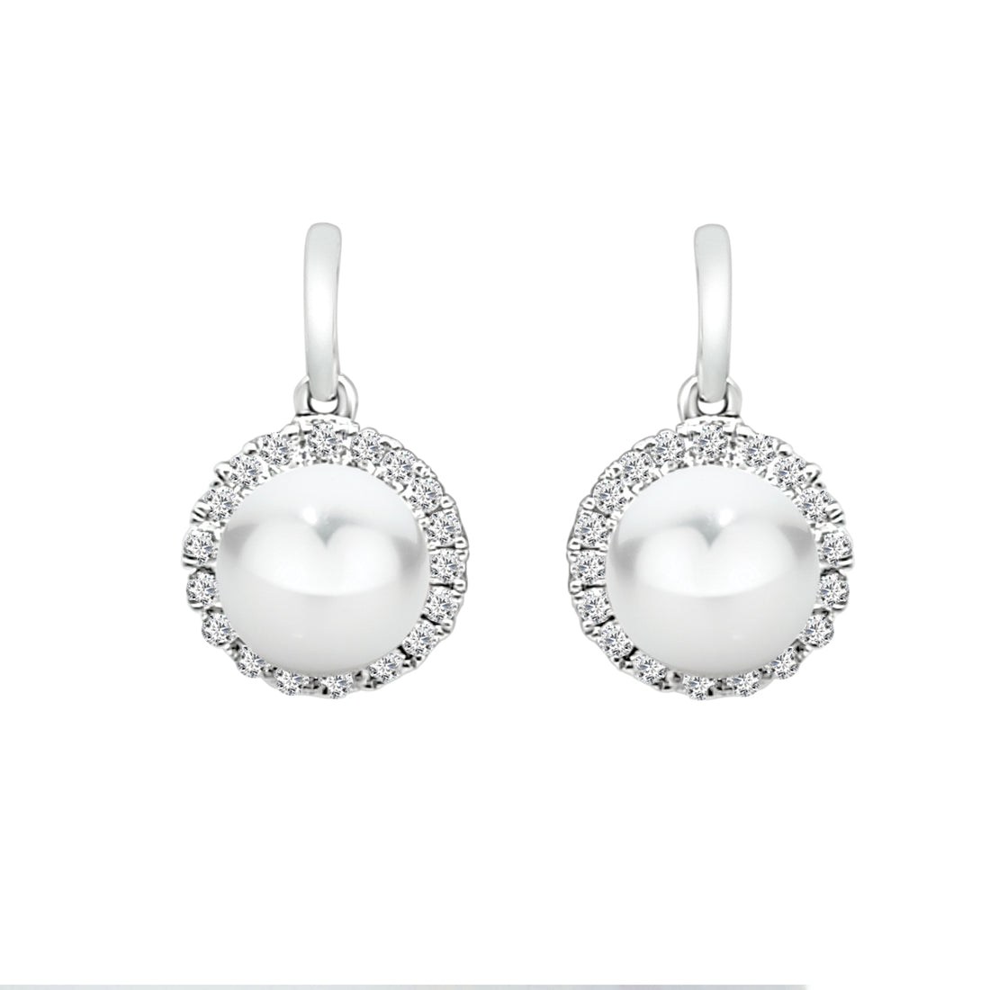 Diamond Halo Pearl Earrings in 14 Karat Yellow Gold