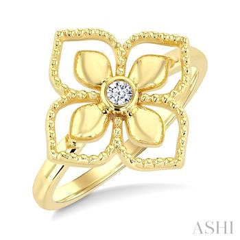 10 Karat Yellow Gold Blossom Ring with Natural Diamond 0.05 Carat