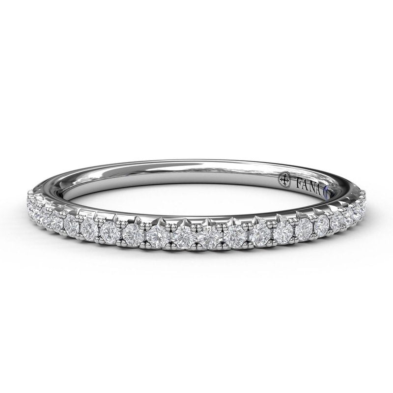 Contemporary Elegance: Platinum Wedding Band with Modern Pave and Brilliant Natural Diamond