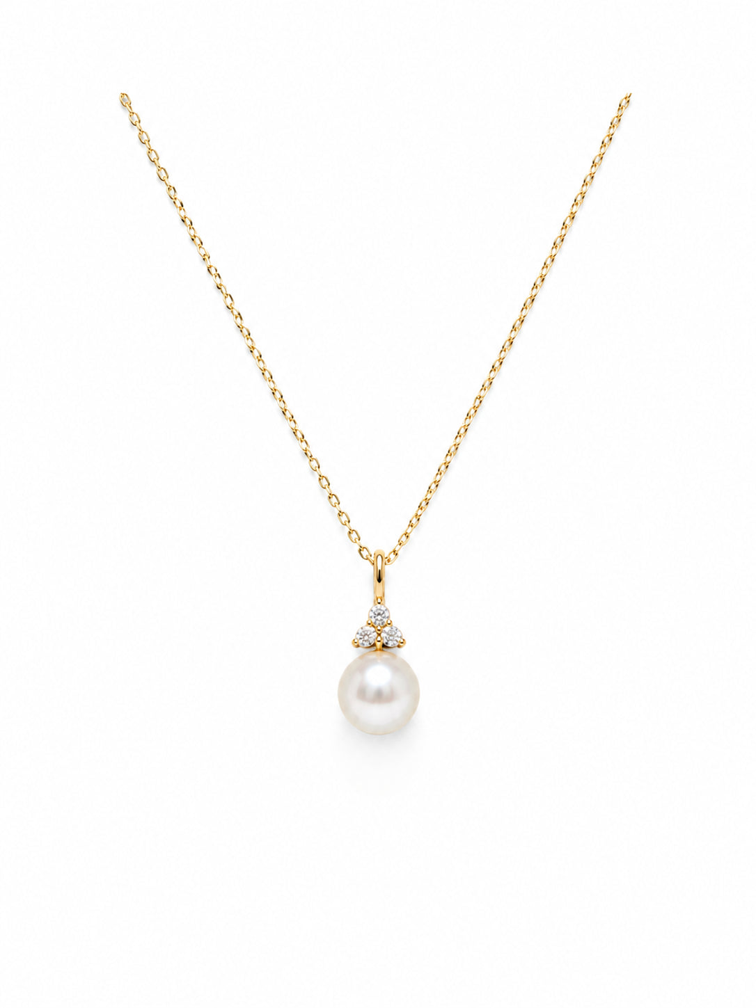 Gorgeous 10 Karat Yellow Gold Pearl Necklace with 6mm Round Pendant