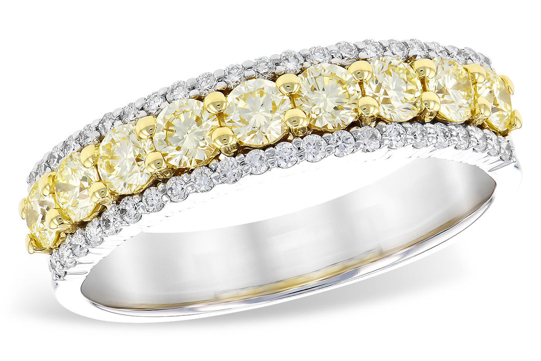 14 Karat Two-Tone Yellow Diamond Ring: Timeless Elegance and Brilliance