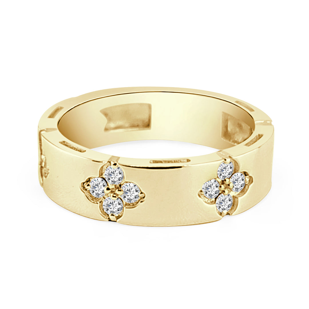 14 Karat Yellow Gold Clover Shape Ring with Natural Diamond (0.43 ct)