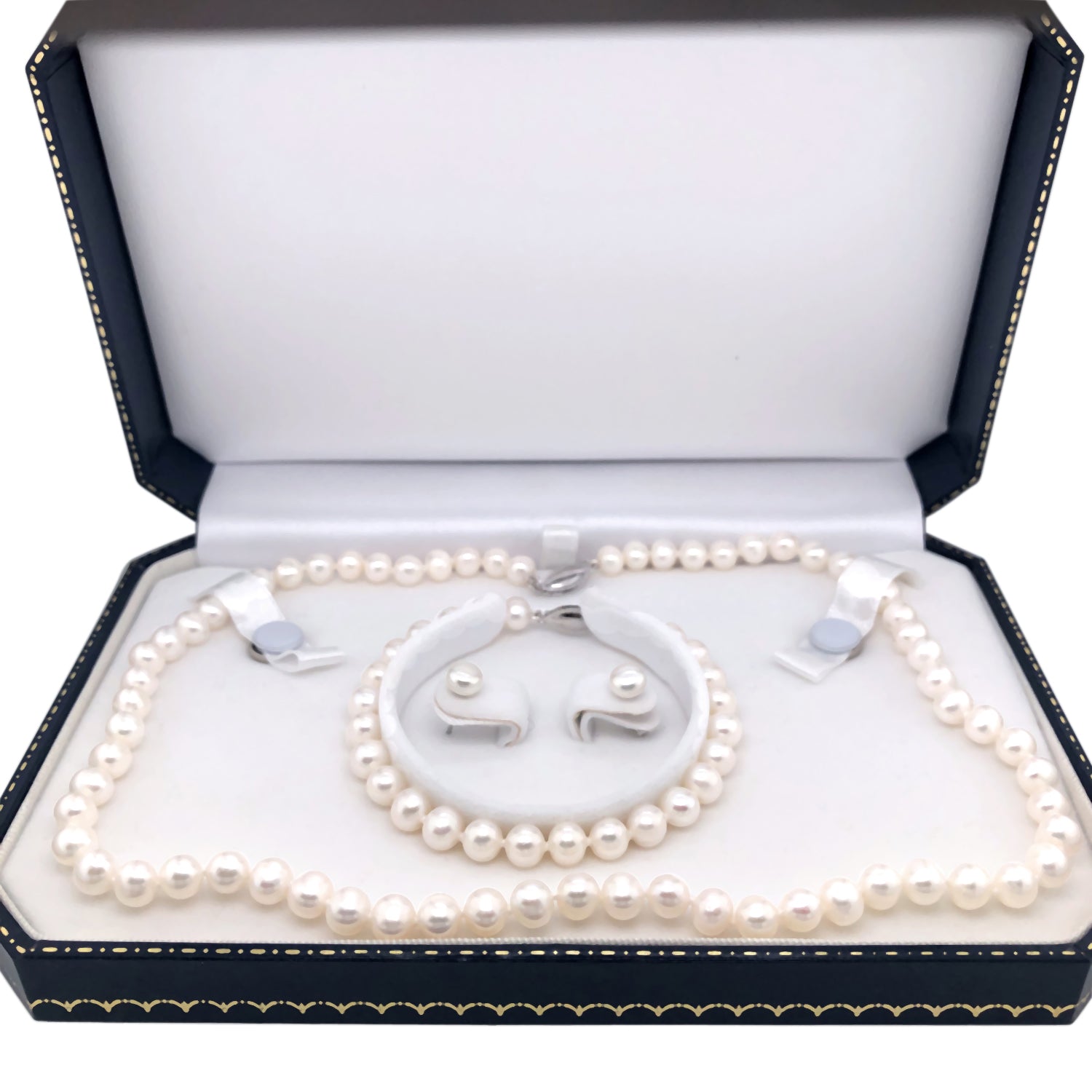 Timeless Elegance: Sterling Silver Pearl Necklace Set with Bracelet &amp; Earrings