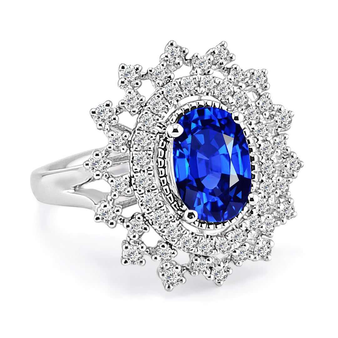 18 Karat Platinum Ring with 2.00 Carat Blue Sapphire - Stunning Shape