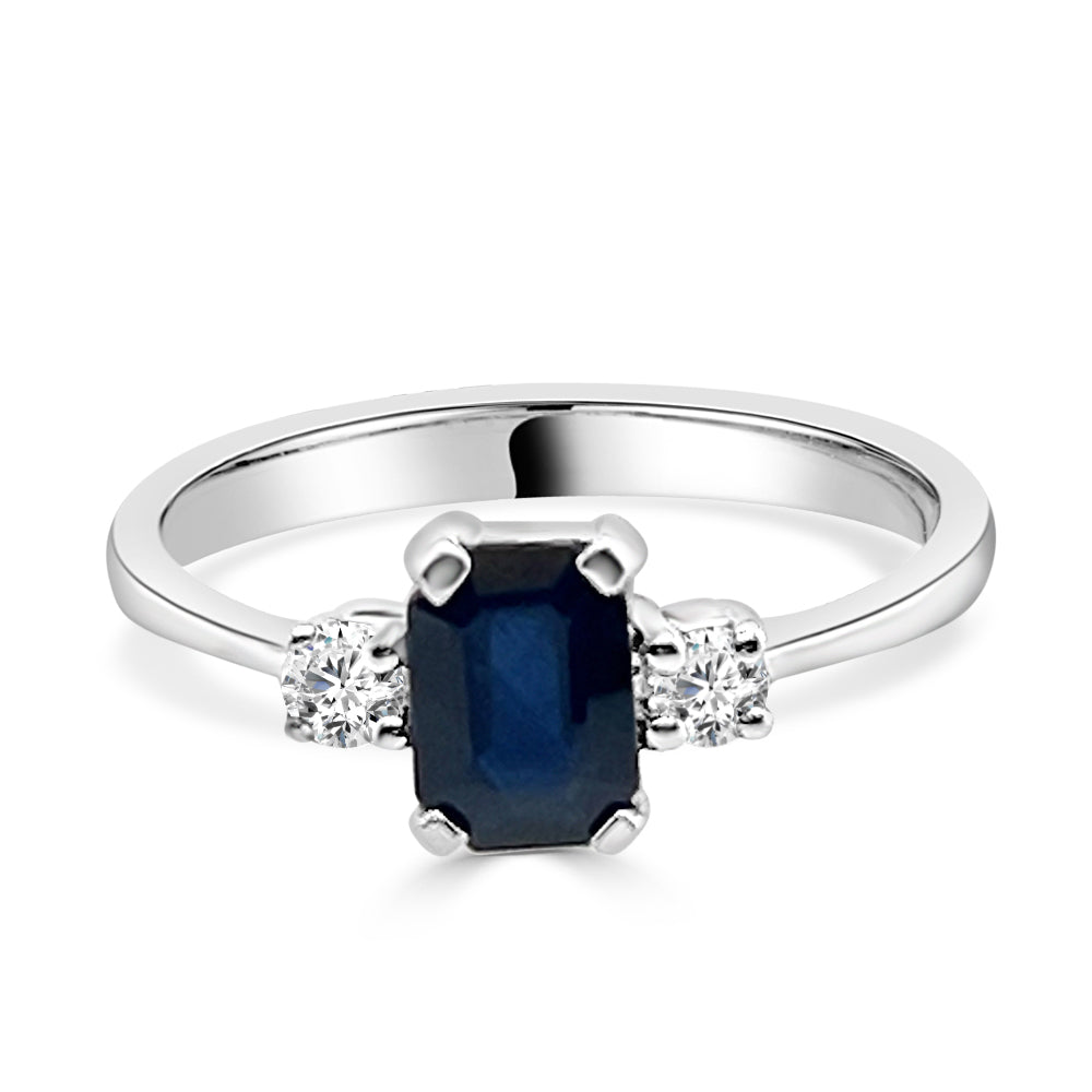 14 Karat White Gold Blue Sapphire and Diamond Oval Ring - 1.15 Carat