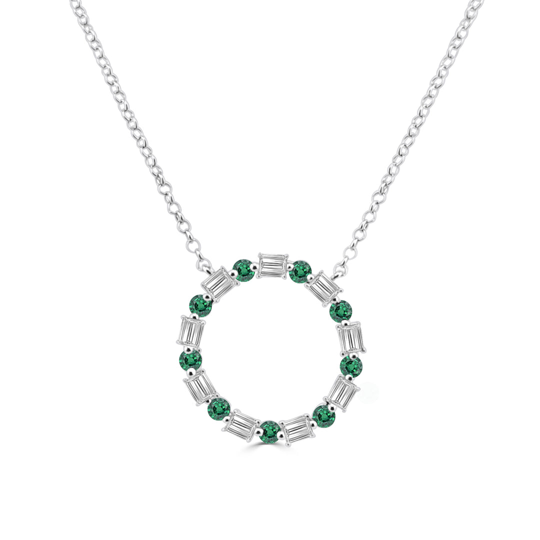 Exquisite 14 Karat Yellow Gold Emerald Necklace - A Touch of Elegance