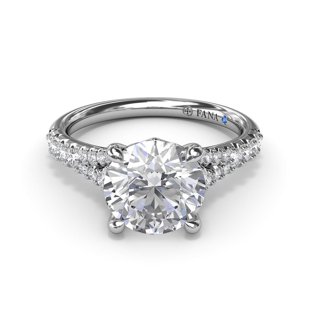 Sparkling Love: 14 Karat White Gold Engagement Mounting with Diamond and Cubic Zirconia