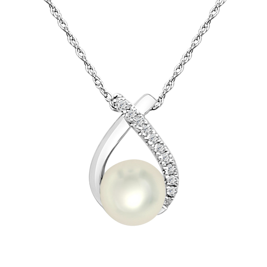 Elegant Teardrop Pearl Necklace in 14 Karat White Gold