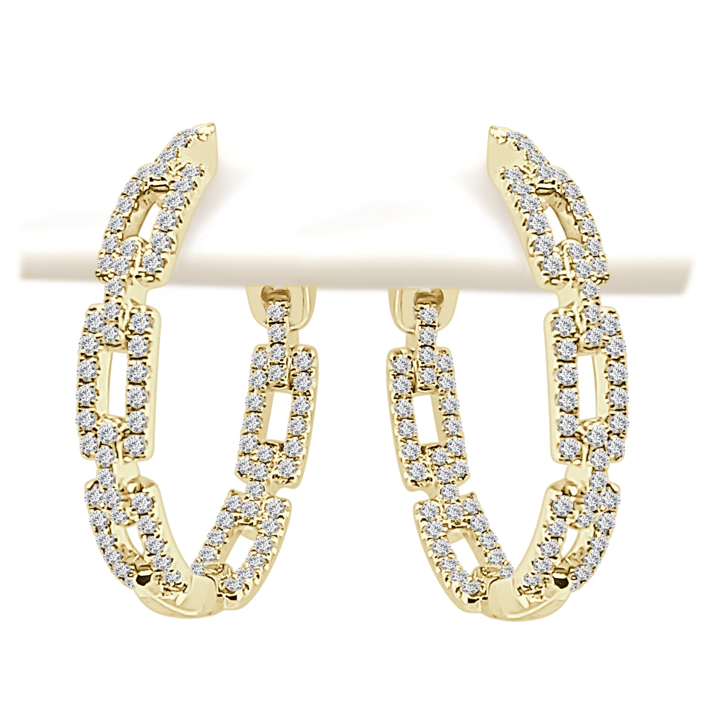 14kt Yellow Gold Medium Oval Chain Link Earrings with 0.98 Carat Natural Diamond