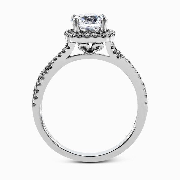 Vivian's Sparkling Essence: 18 Karat White Gold Engagement Mounting adorned with Cubic Zirconia