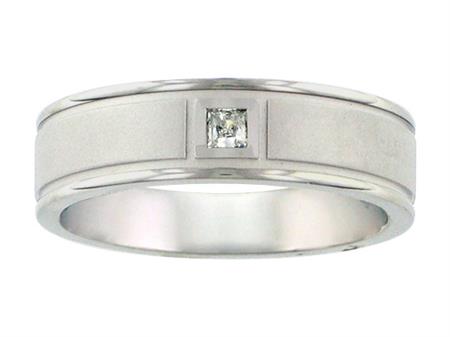 Dazzling Reflections: 14 Karat White Gold Wedding Band with Natural Diamond Accent