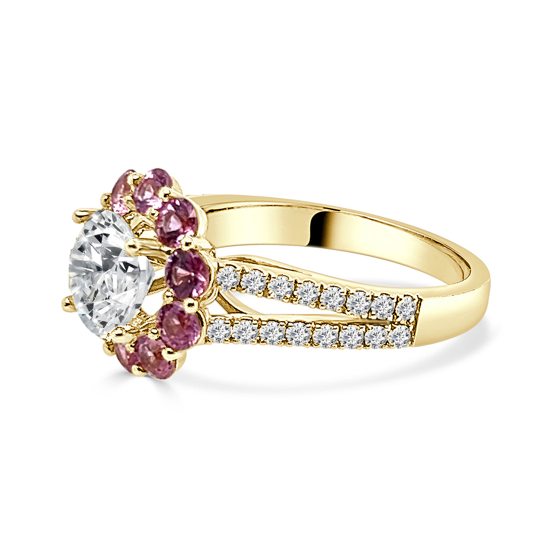 Sparkling Round Cubic Zirconia Engagement Mounting in 14 Karat Yellow Gold with Split Shank Design