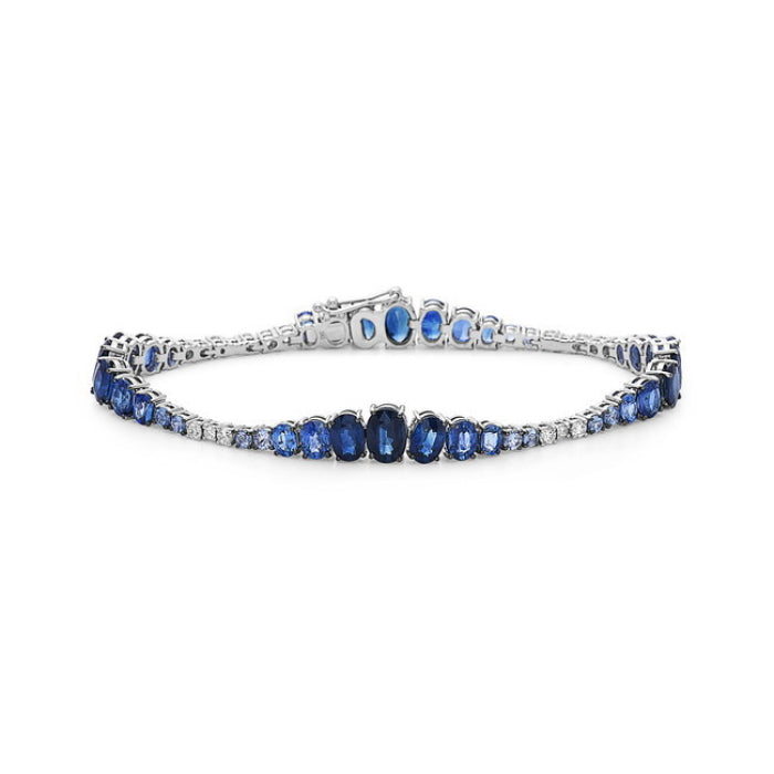 Stunning Sapphire Paradise: 14 Karat White Gold Bracelet with 14.46 Carat Blue Sapphire