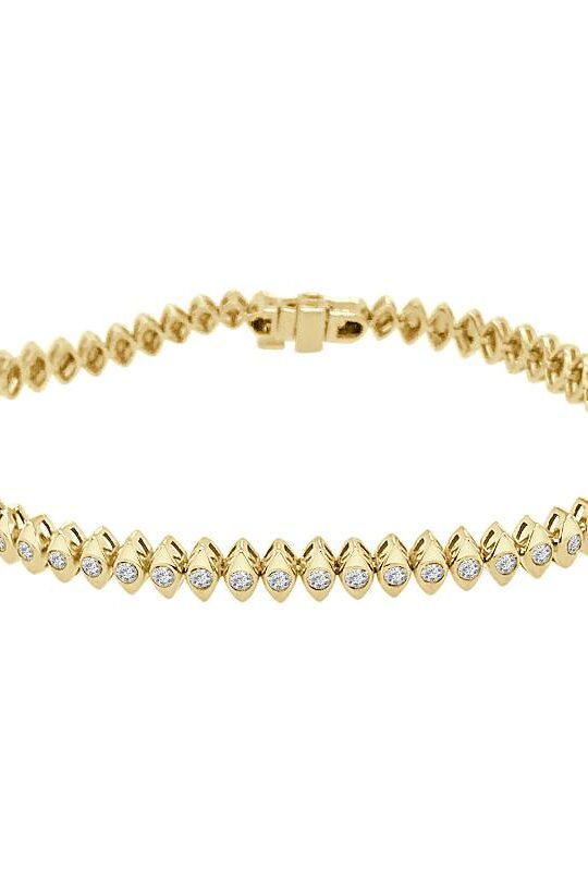 Marquise Shaped Tennis 1.03 Carat Diamond Bracelet