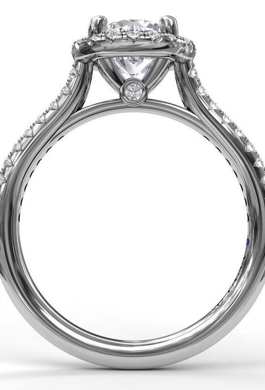 Delicate Round Halo Engagement Mounting