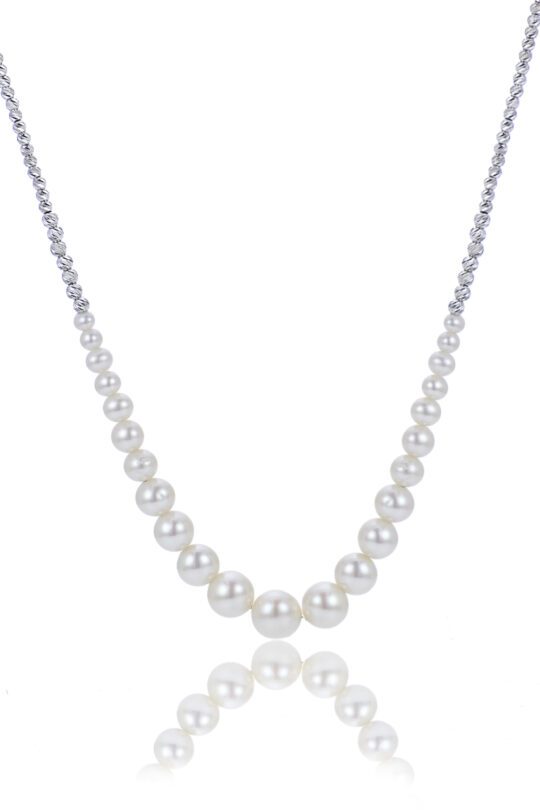 D/c Bead & Graduated Freshwater 18 Inch Necklace
